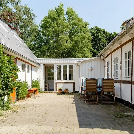 Old Farmstead With Field Views Hébergement de vacances