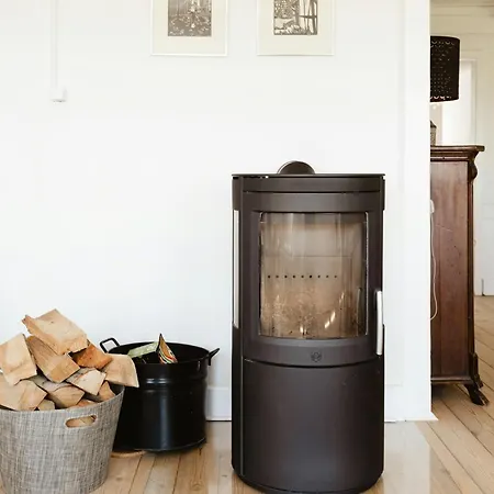 Old Farmstead With Field Views Hébergement de vacances